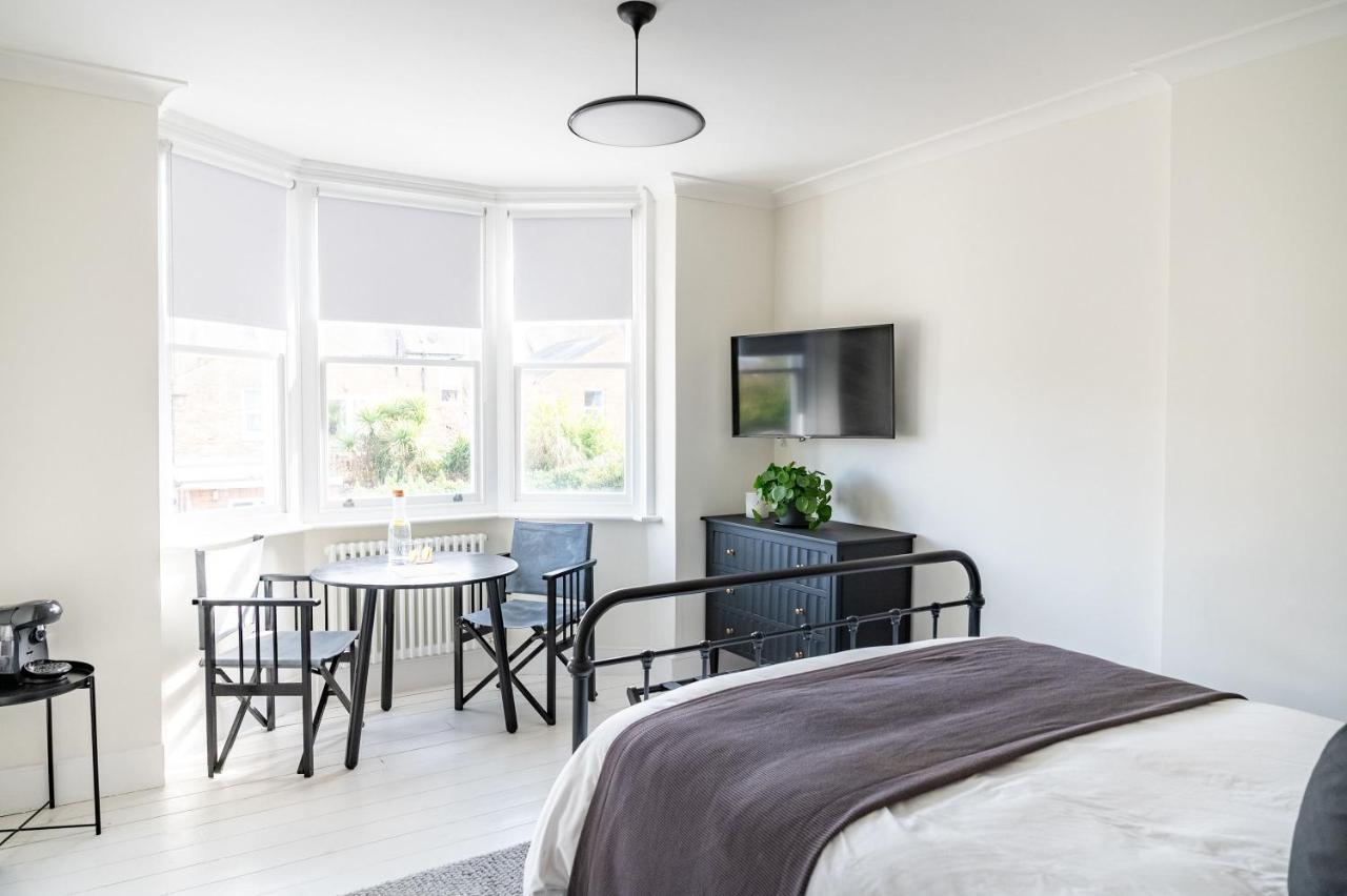 Doghouse Margate Bed & Breakfast Dış mekan fotoğraf